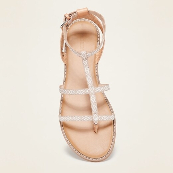 Old Navy Tan Strappy Sandals Casual Elegance - Picture 7 of 9